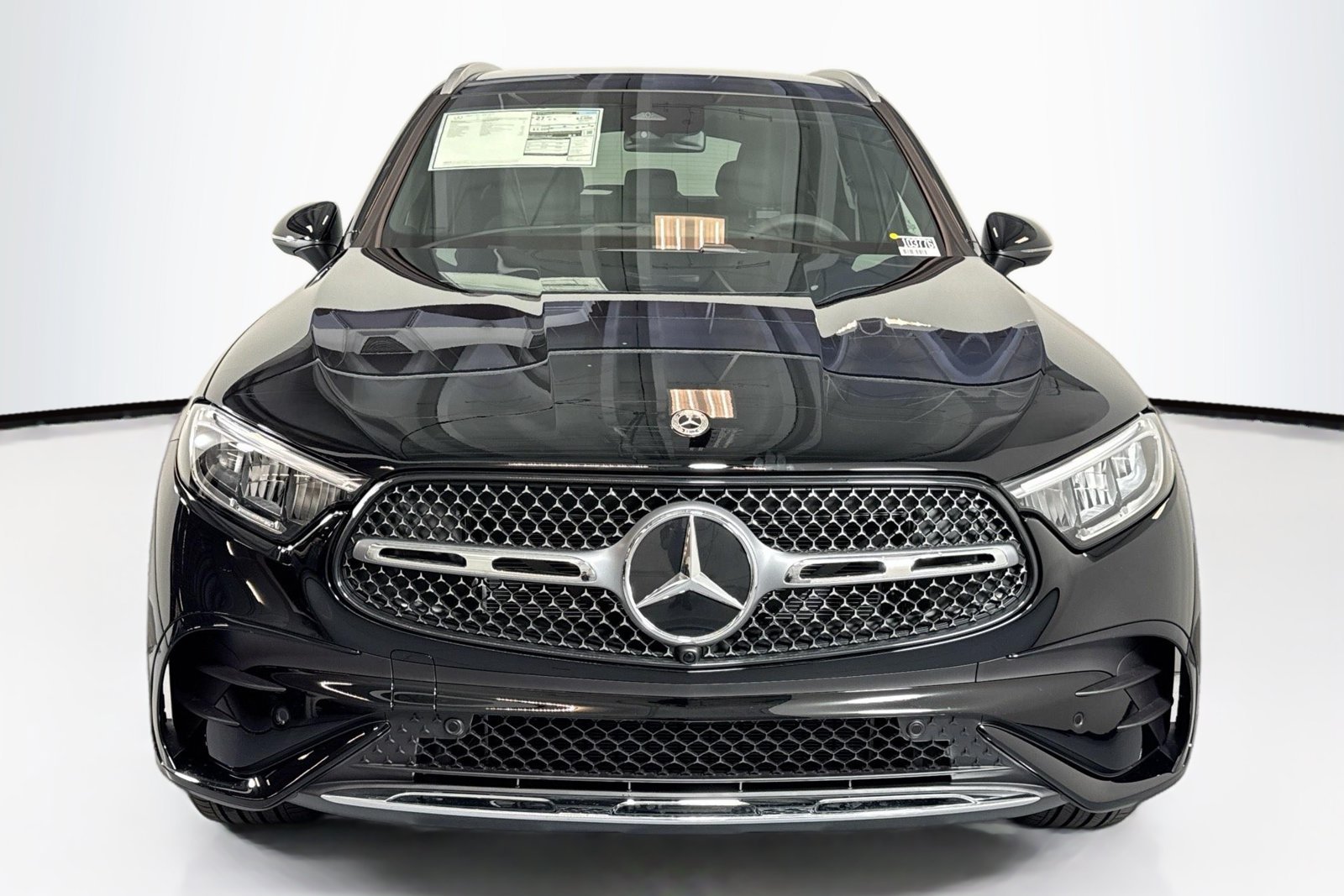 New 2026 Black Mercedes-Benz GLC 300 image 2