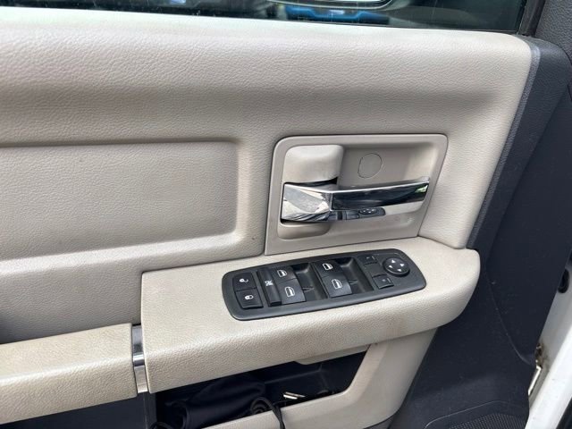 Used 2010 Bright White Clearcoat/Mineral Gray Metallic CC Ram SLT image 14