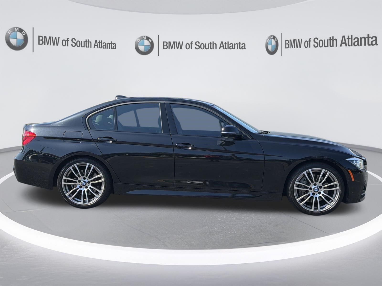 Used 2017 Black Sapphire Metallic BMW 340i image 27