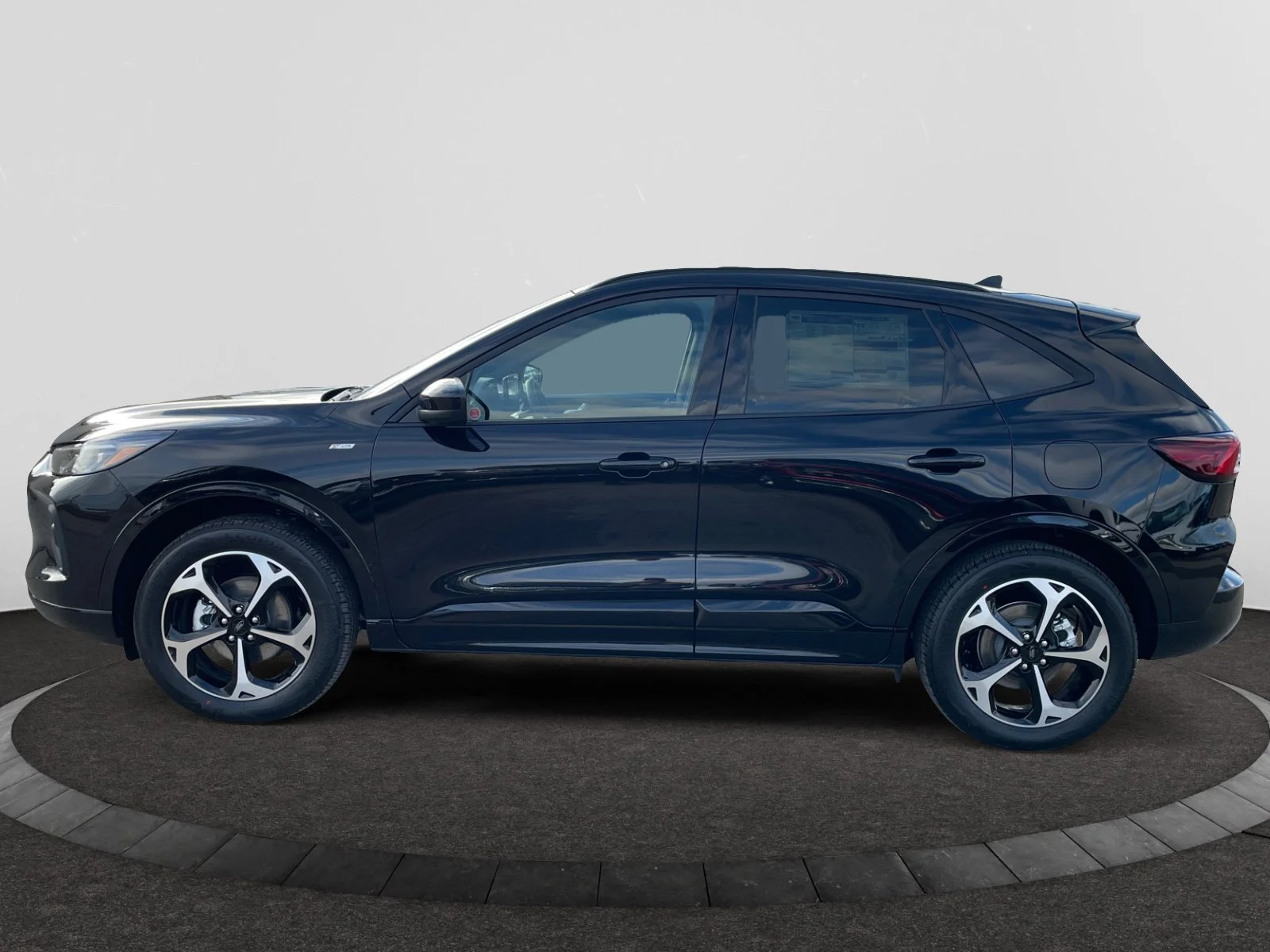 New 2026 AGATE BLACK METALLIC Ford ST-Line Elite image 2