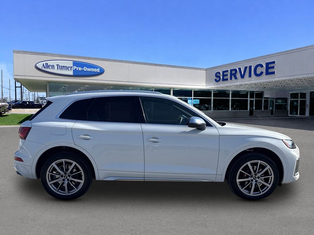 2022 Audi SQ5 Premium - Photo 9