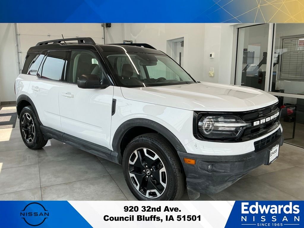 Used 2022 White Ford Outer Banks image 2