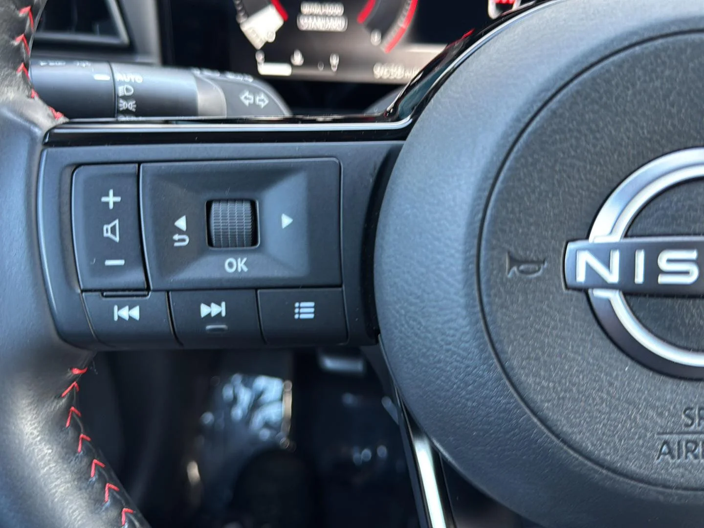 Used 2025 Gun Metallic Nissan SR image 30