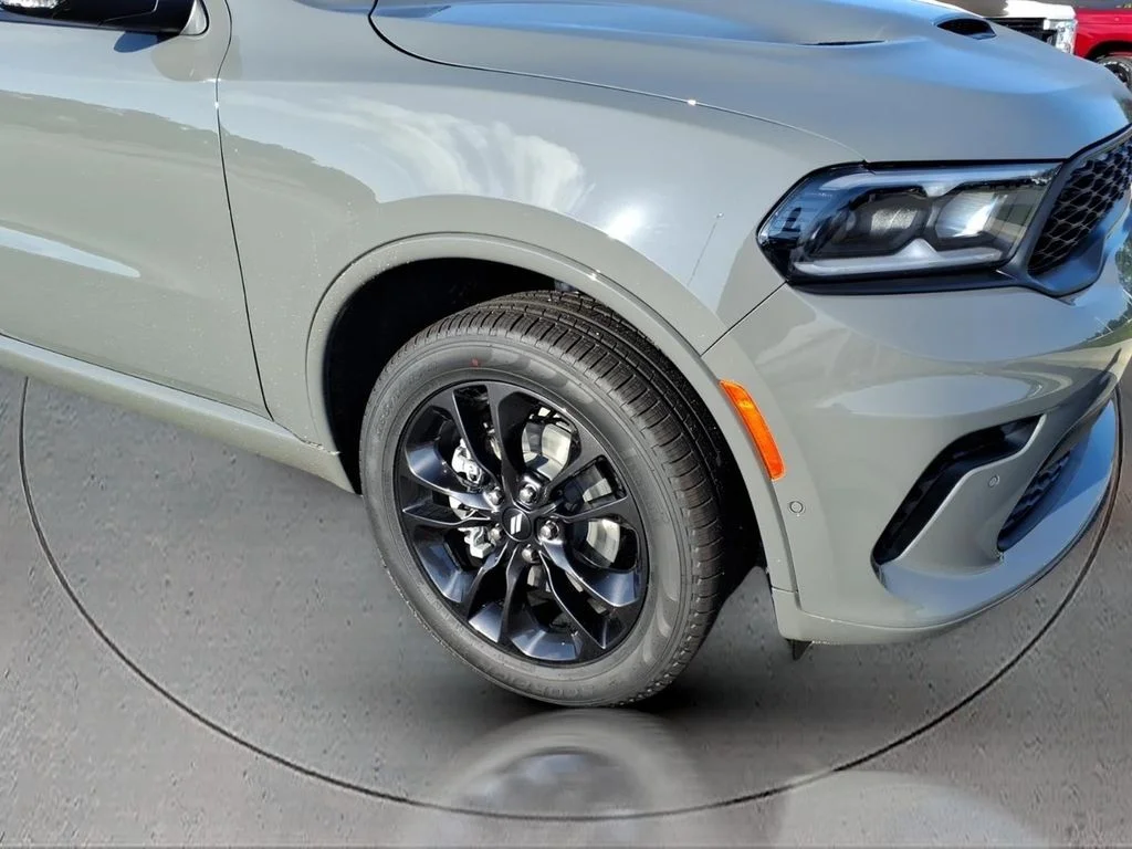 New 2026 Destroyer Gray Clear-Coat Exterior Paint Dodge GT Plus image 4