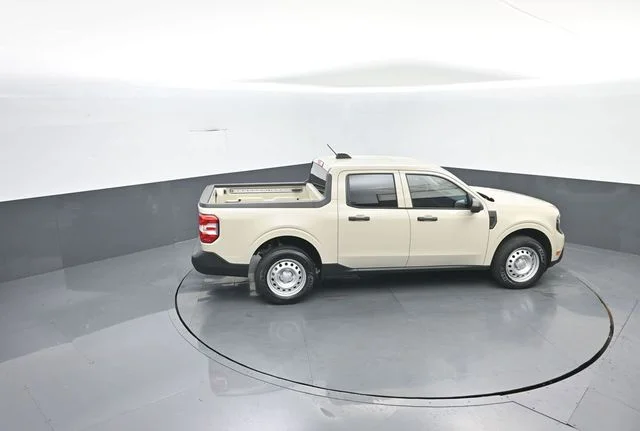 Certified Used 2025 Desert Sand Ford XL image 30