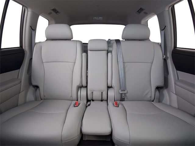 Used 2013 Black Toyota Limited image 14