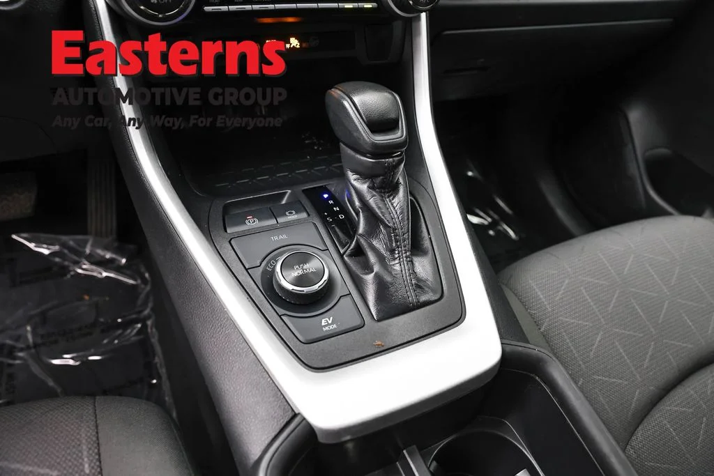 Used 2024 Silver Toyota XLE image 12