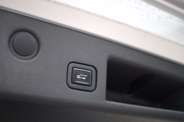 Used 2022 Silver Ice Metallic Chevrolet LT image 37