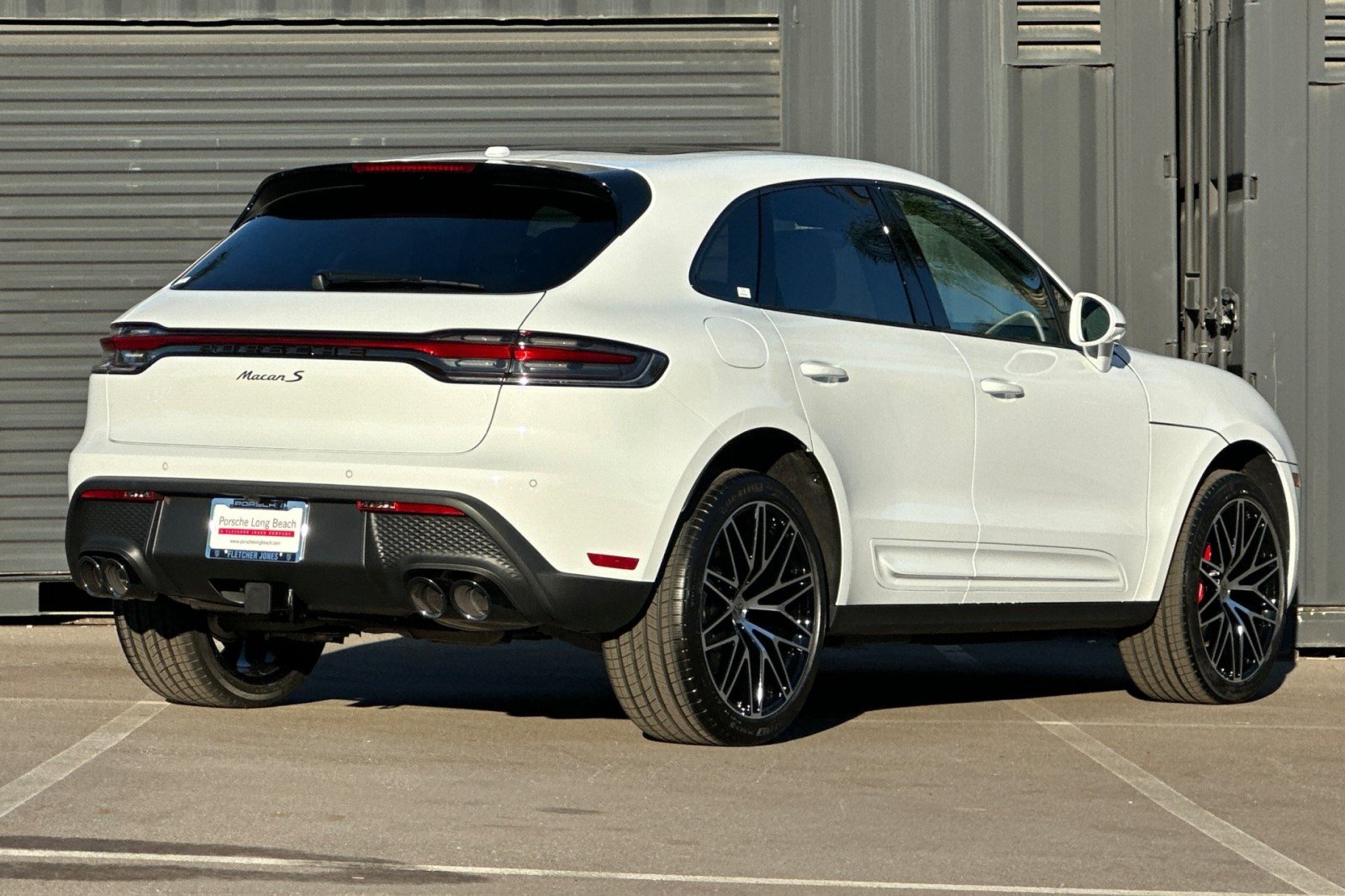 2026 Porsche Macan S - Photo 8