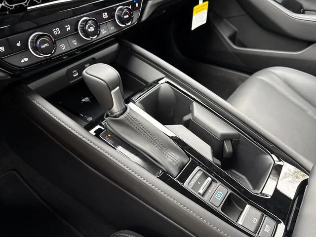 New 2026 Meteorite Gray Metallic Honda Touring image 24