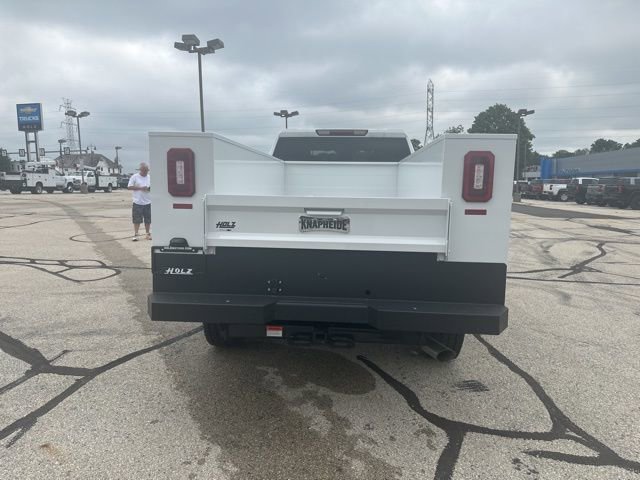 New 2024 Summit White Chevrolet WT image 4