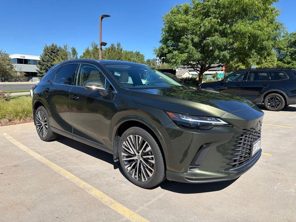 Used 2024 Green Lexus 350h Premium Plus image 4
