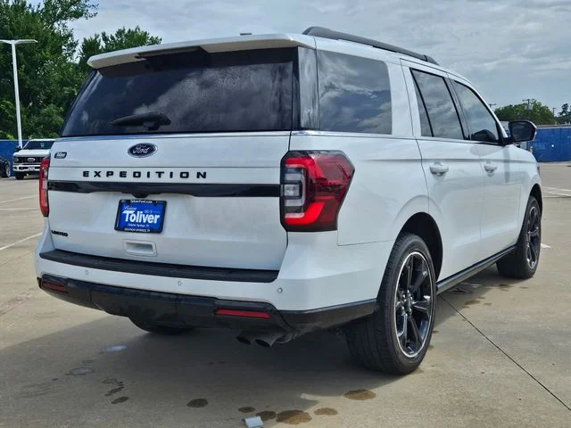 Used 2022 Oxford White Ford Limited image 4