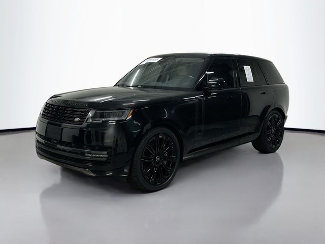 2025 Land Rover Range Rover SE