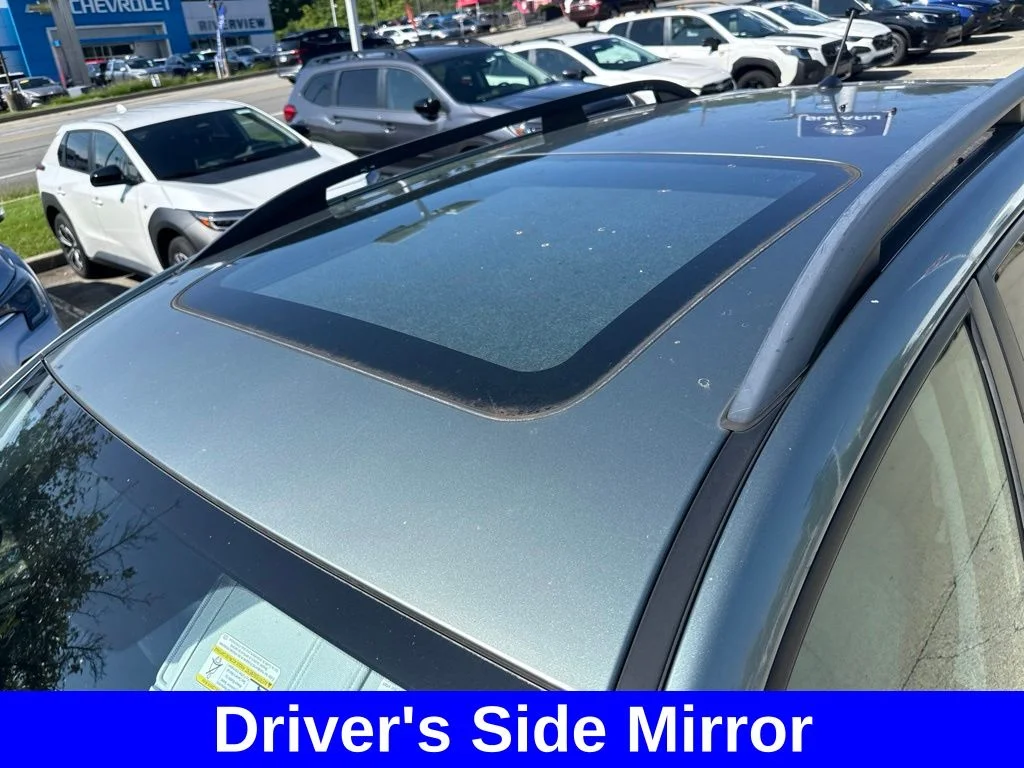 Used 2014 Green Subaru 2.5i Premium image 11