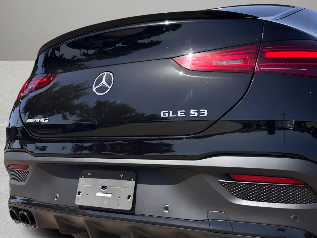 Used 2025  Mercedes-Benz GLE 53 AMG® image 28