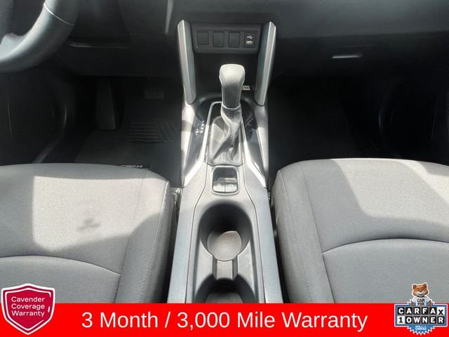 Used 2022 Red Toyota LE image 3