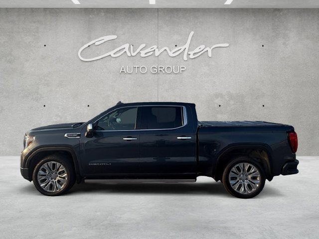 Used 2022 DARK SKY METALLIC GMC Denali image 13