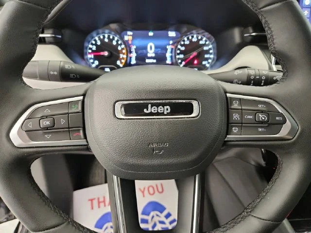 Used 2024 Metallic Jeep Limited image 15