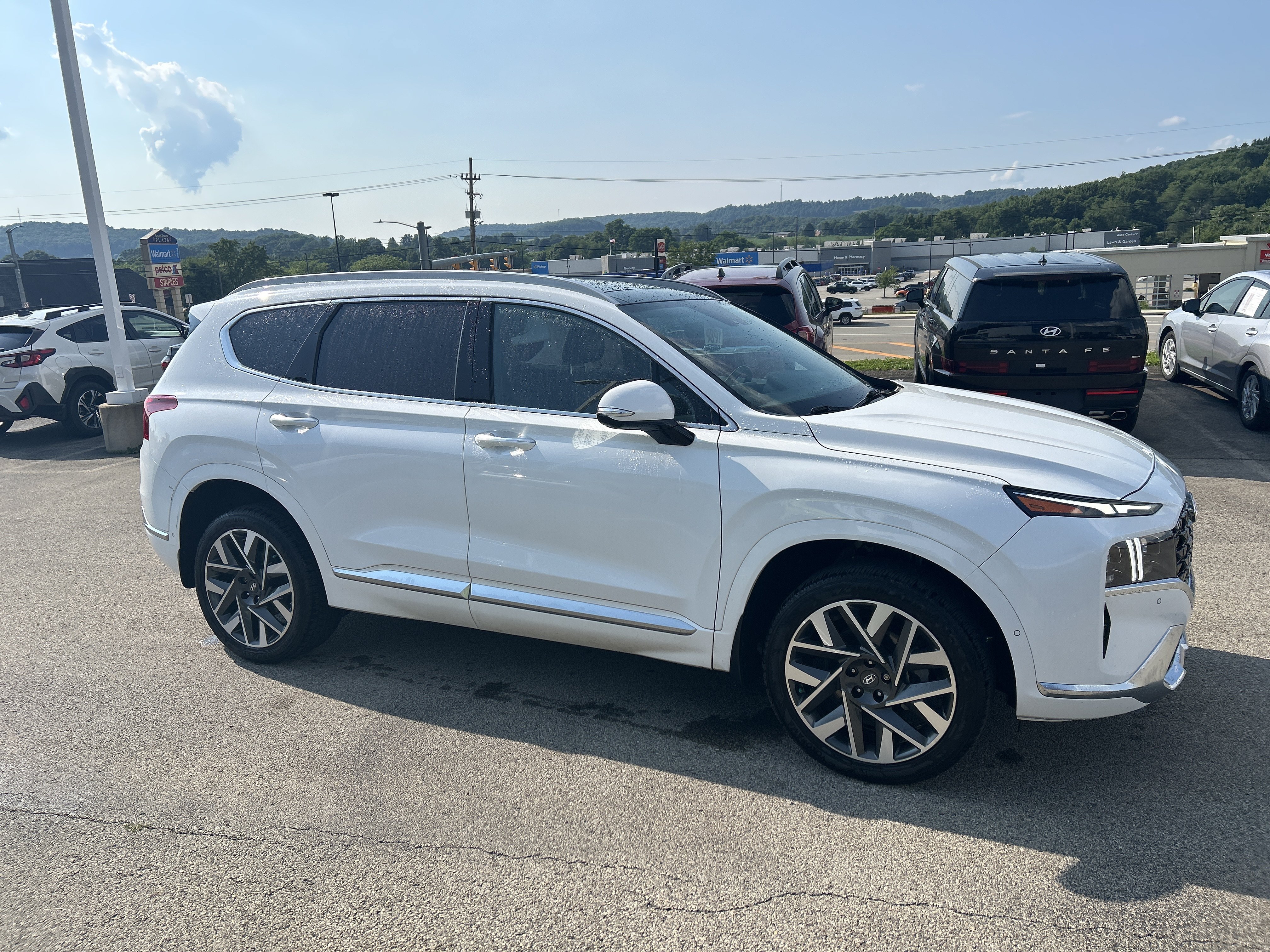 Certified Used 2023 Serenity White Pearl Hyundai Calligraphy image 2