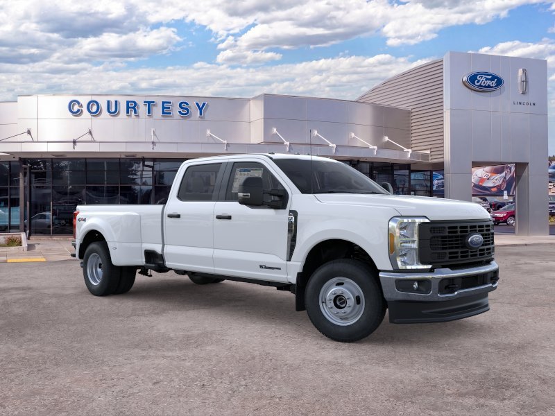 New 2026 Oxford White Ford F-350® XL image 7