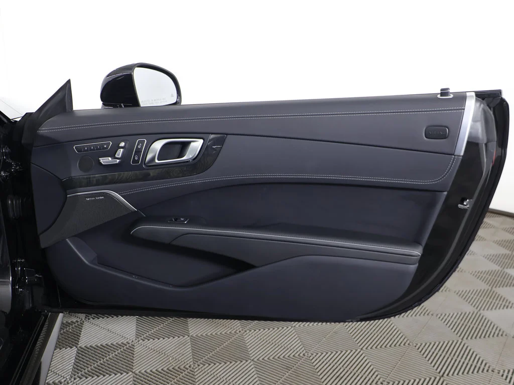 Used 2018 Black Mercedes-Benz SL 450 image 27