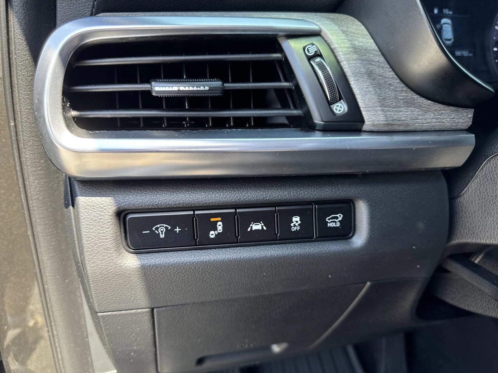 Used 2020 Dark Moss Kia EX image 21