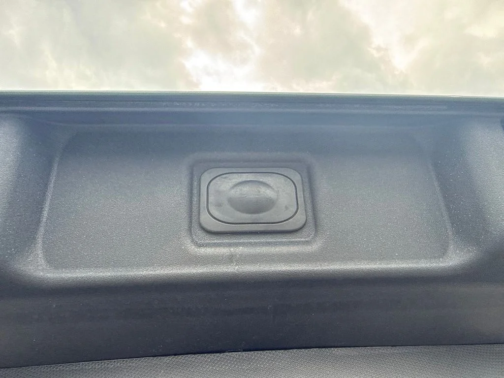 Used 2025 Green Ford Select image 20