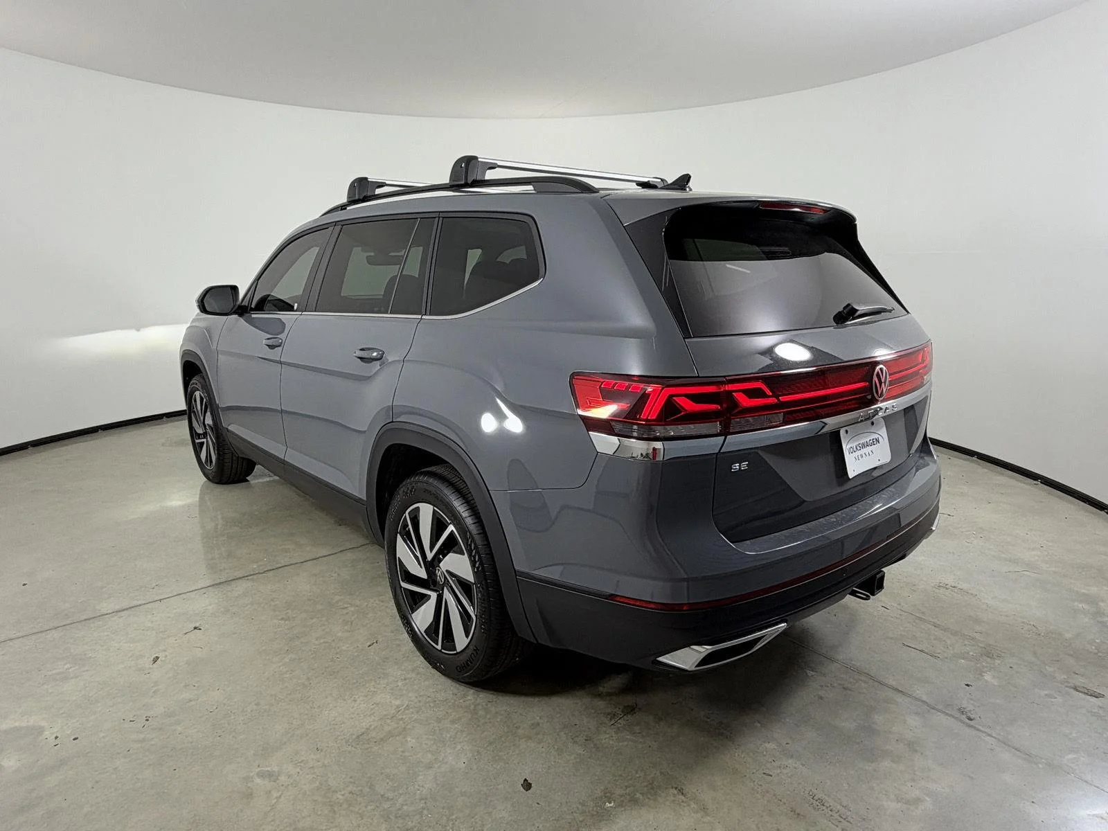 New 2026 Pure Gray Volkswagen 2.0T SE w/Technology image 7