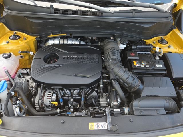 Used 2021 Yellow Kia SX image 36
