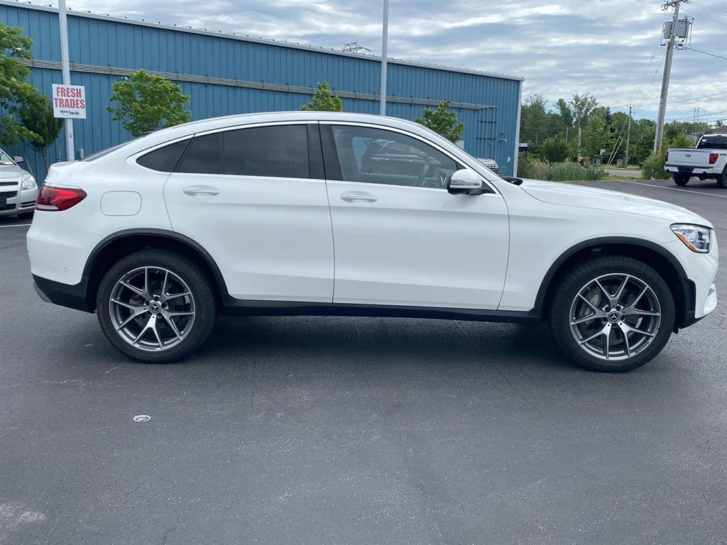 Used 2023 Polar White Mercedes-Benz GLC 300 image 12