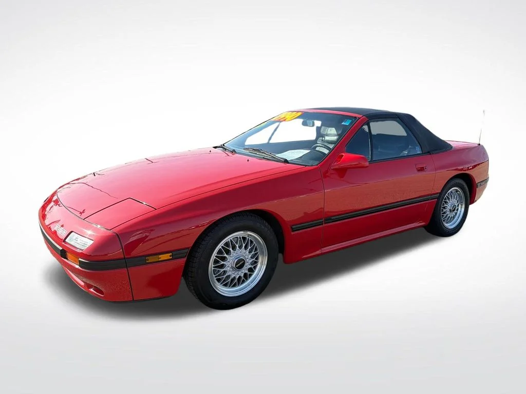 Used 1988 Red Mazda Base image 3