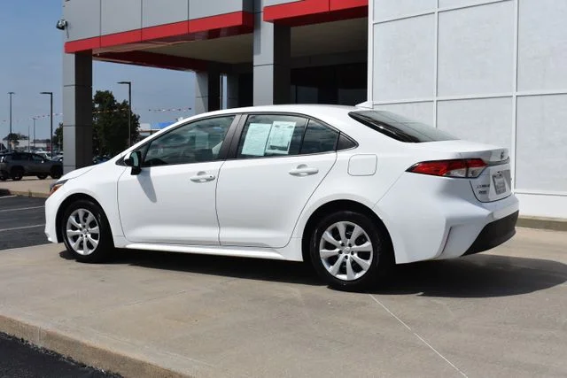 Used 2024 White Toyota LE image 7