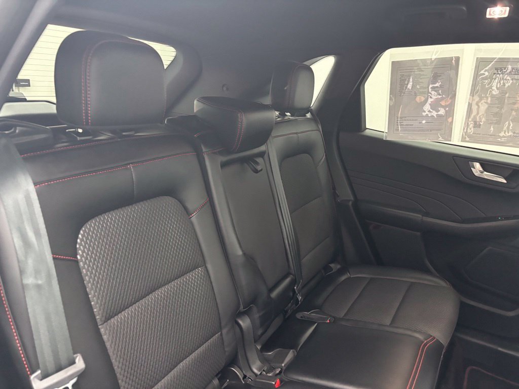 Used 2023 Gray Metallic Ford ST-Line image 41