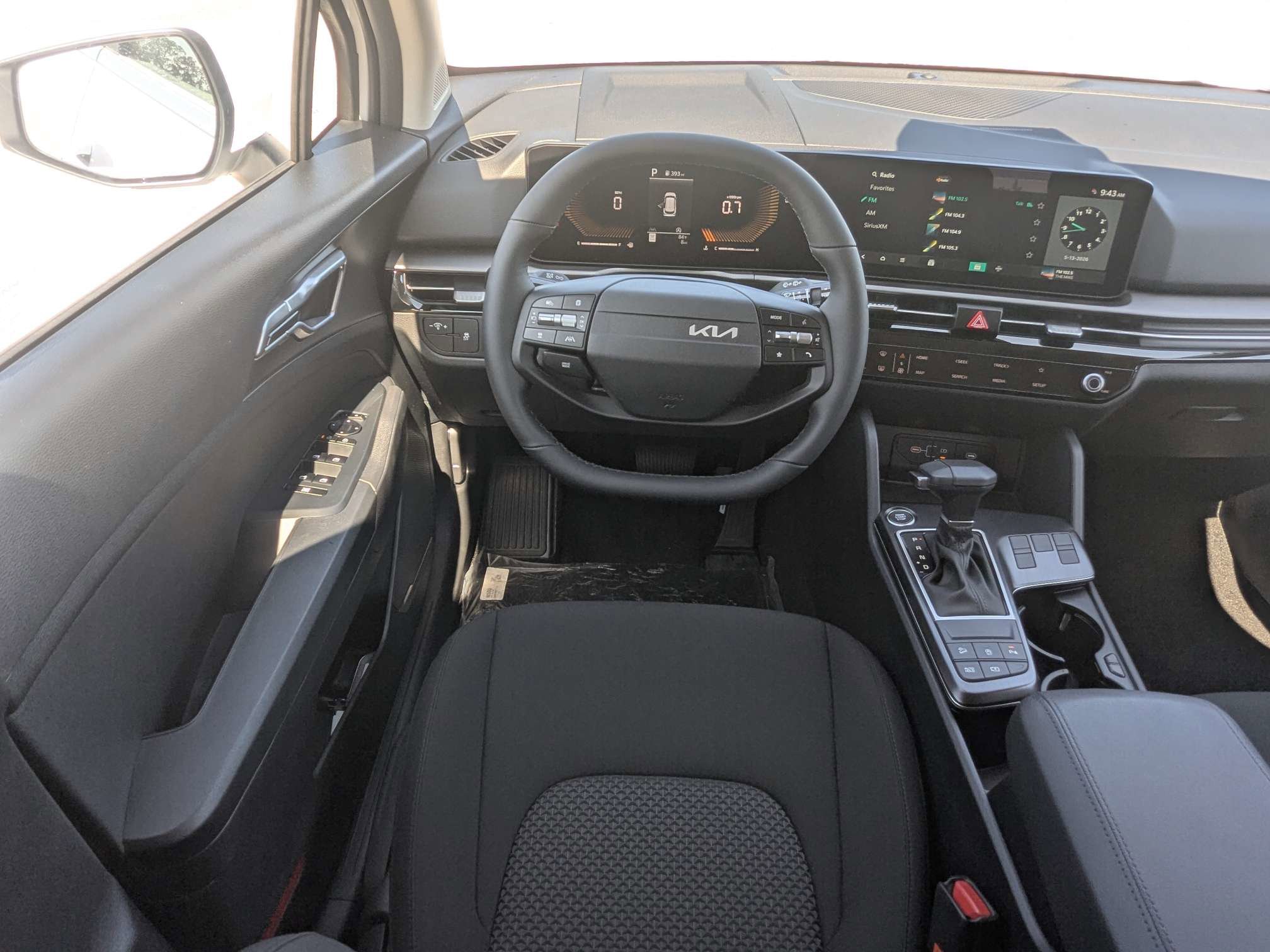 New 2026 Glacial White Pearl Kia LX image 19