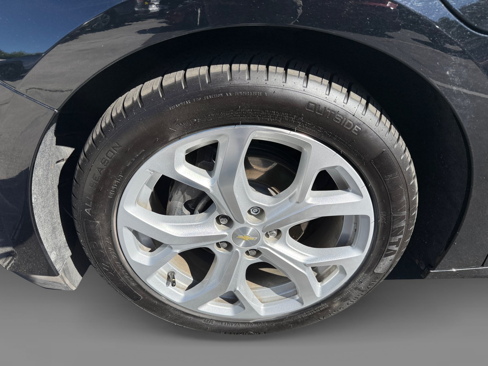 Used 2017 Black Metallic Chevrolet LT image 9