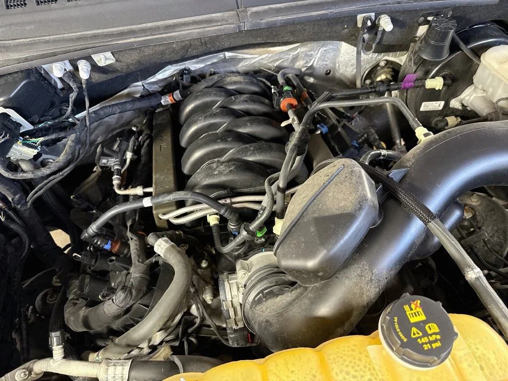 Used 2019 White Ford XL image 32