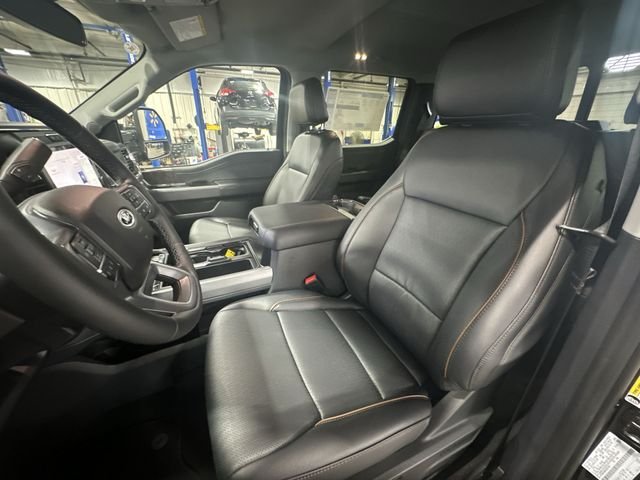 New 2026 Agate Black Metallic Ford F-350® Lariat® image 17
