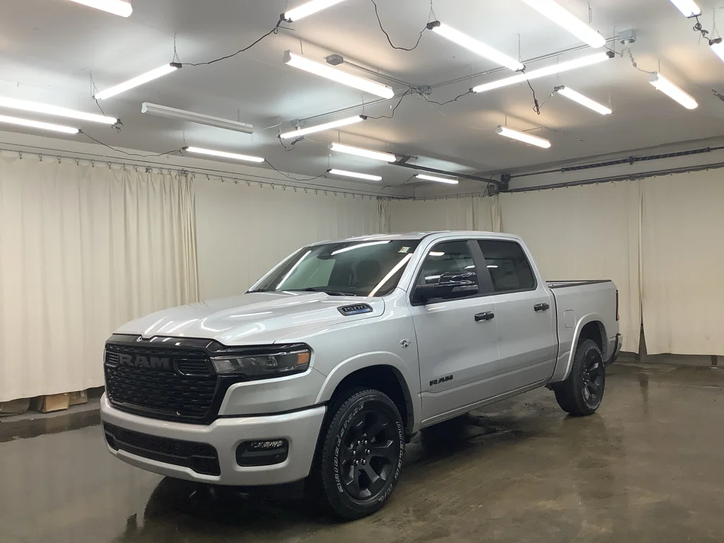 2026 RAM 1500 Big Horn/Lone Star 4x4 Crew Cab 5'7's photo