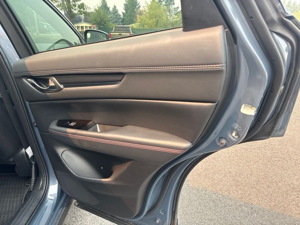Used 2023 Polymetal Gray Mazda 2.5 S Carbon Edition One-Owner image 23