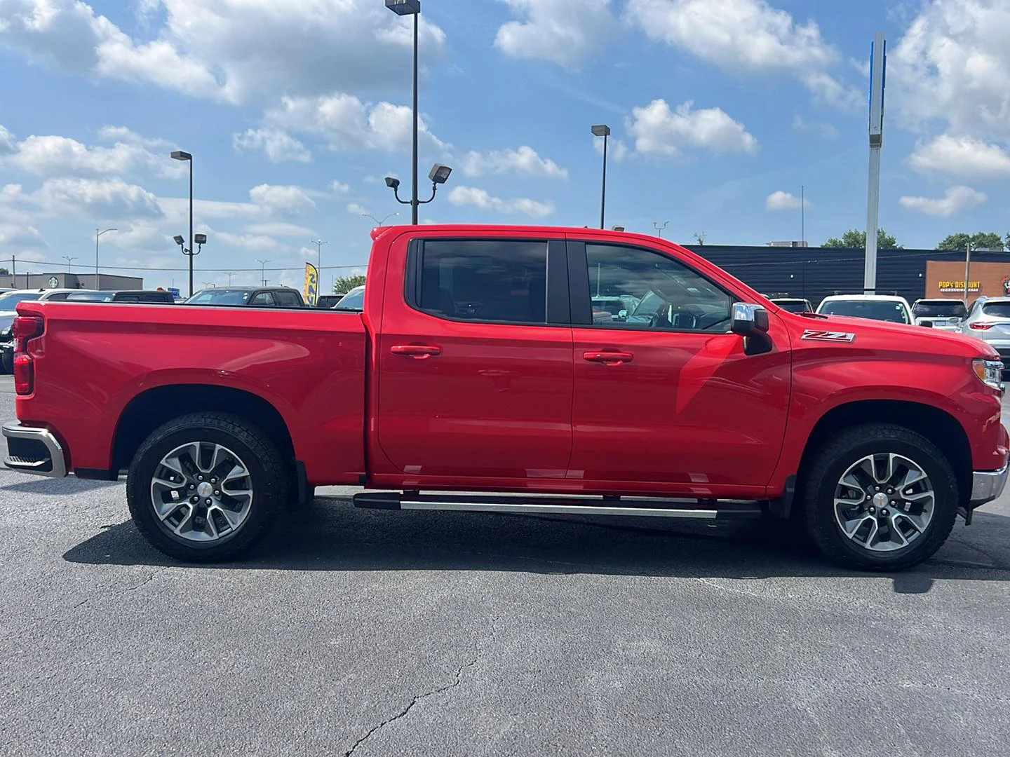 2026 Chevrolet Silverado 1500 LT - Photo 6