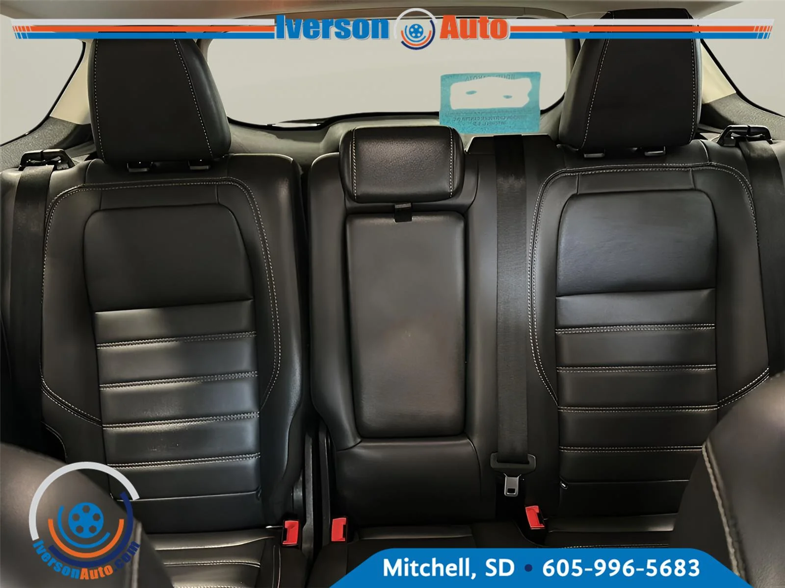 Used 2019 Ingot Silver Ford SEL image 23