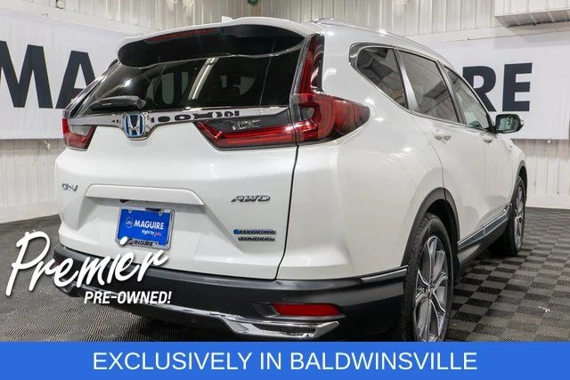 Used 2021 White Honda Touring image 5