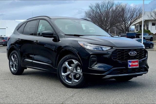 New 2024 Agate Black Metallic Ford ST-Line image 2