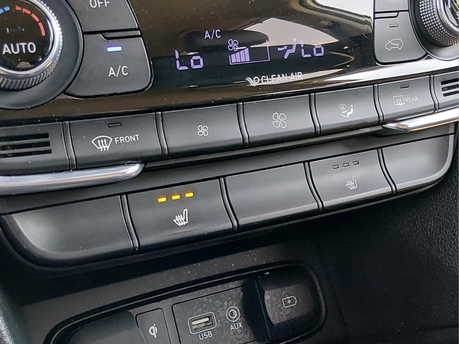 Used 2020 Quartz White Hyundai SEL image 26
