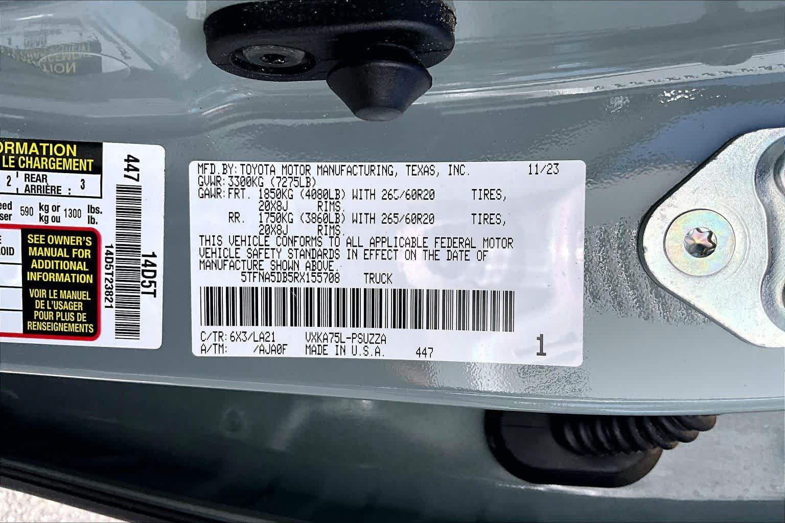 Used 2024 Lunar Rock Toyota Platinum image 34