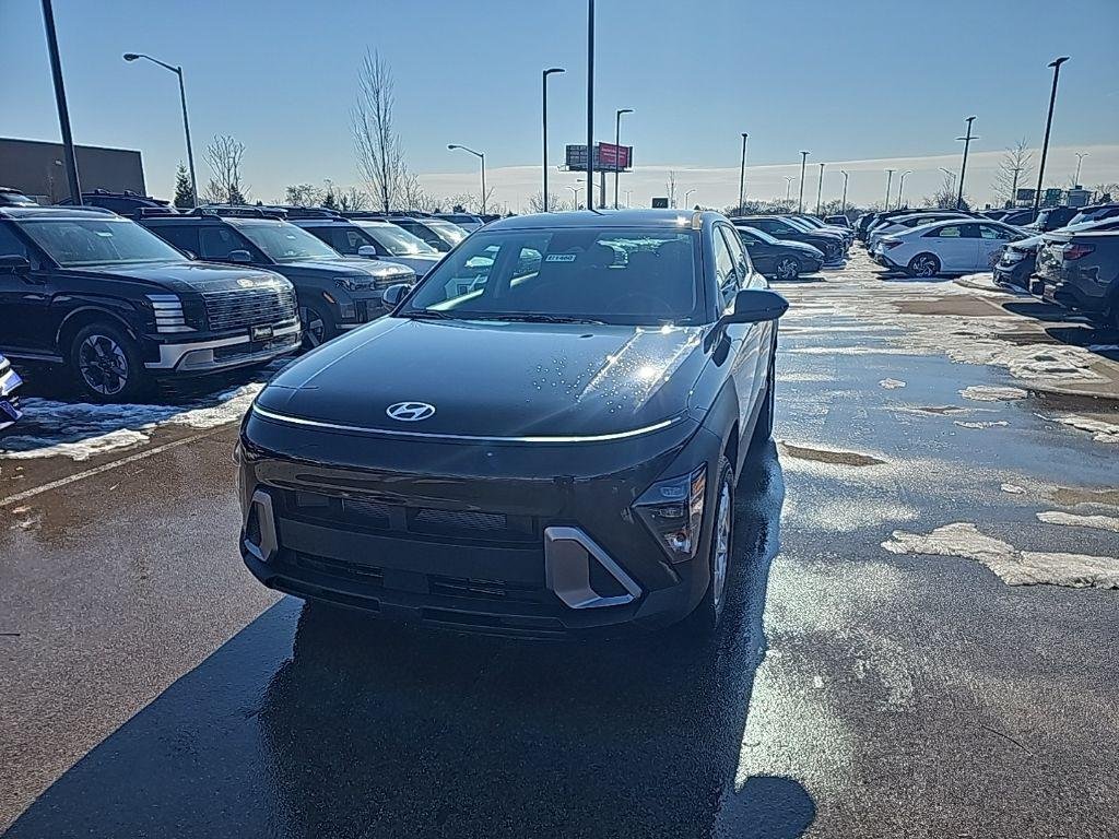 New 2026 Black Hyundai SE AWD image 1