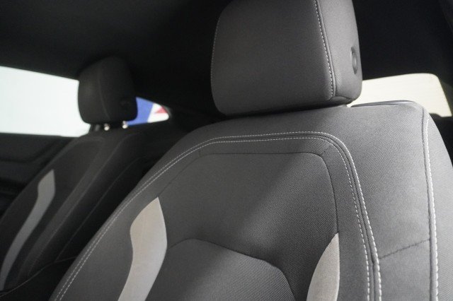 Used 2021  Chevrolet 1LS image 19