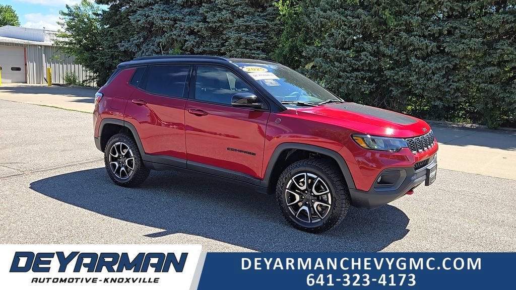 Used 2025 Red Hot Pearlcoat Jeep Trailhawk image 1
