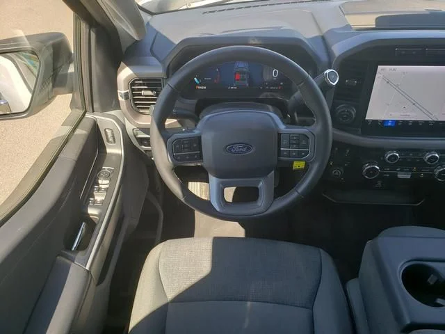 Used 2024 White Ford XLT image 15